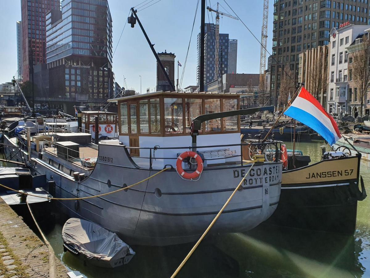 Hotel De Coaster & Aquarium Ponton Rotterdam Exterior foto